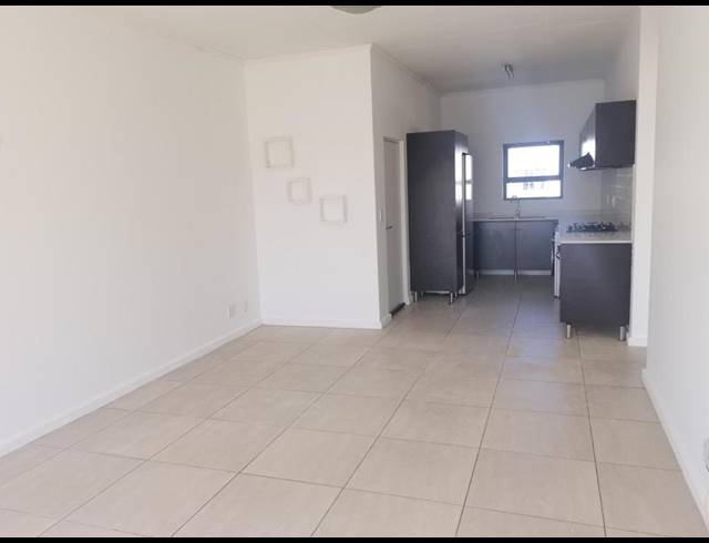 2 BEDROOM PROPERTY TO RENT IN GREENSTONE HILL